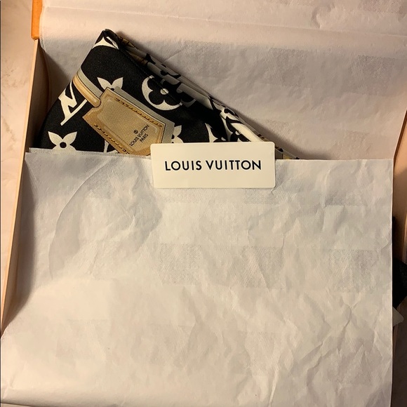 Louis Vuitton 2018 Monogram Confidential Bandeau - Picture 7 of 8